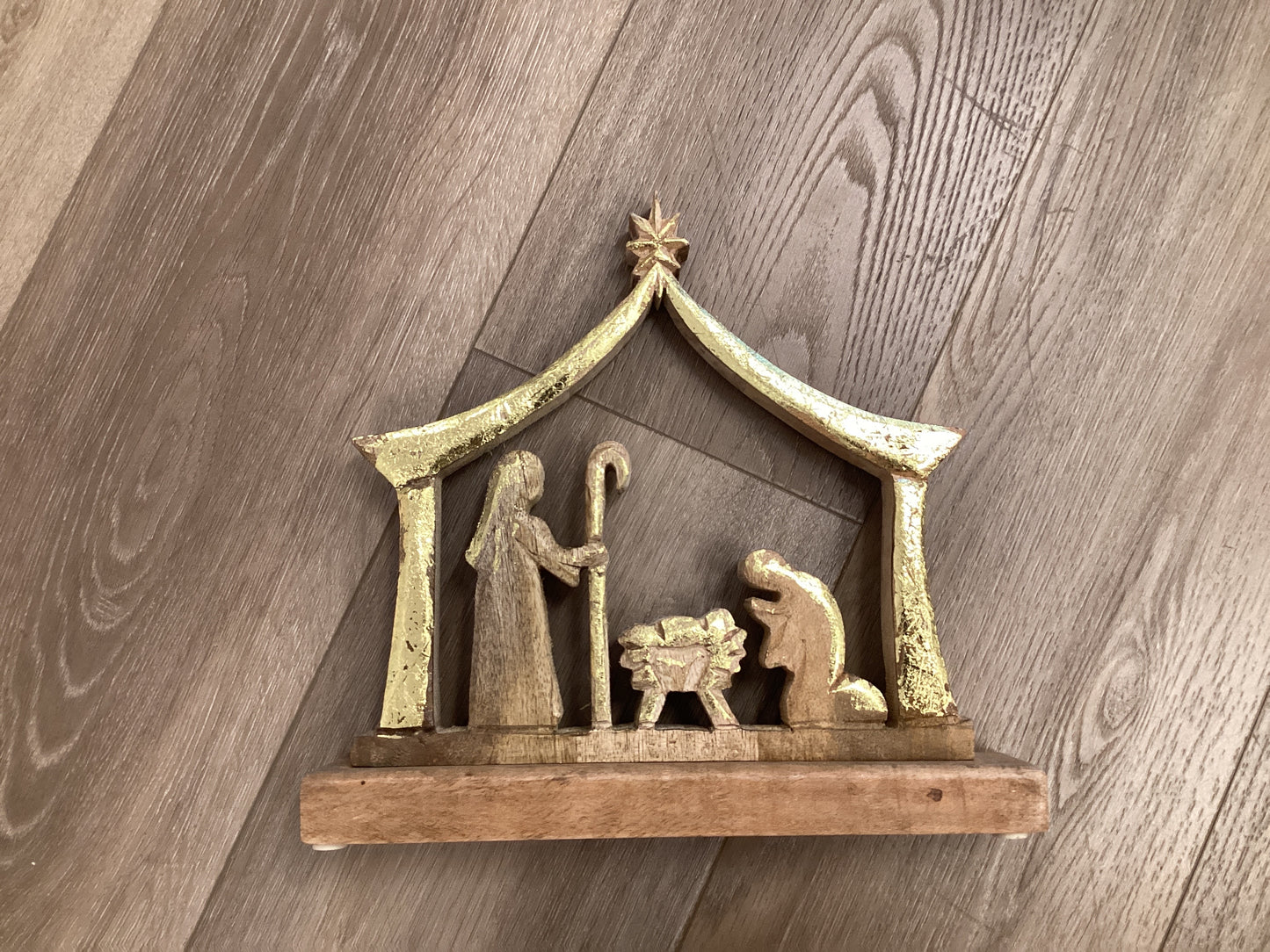Wood Manger Nativity