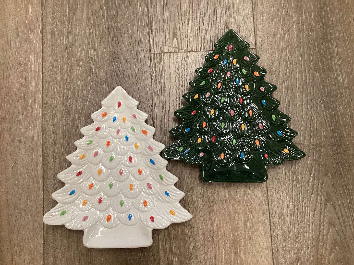 Decked Out Vintage Tree Serving Plate