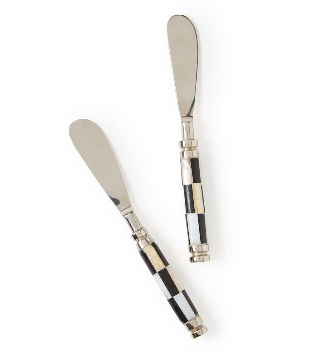 Checkered Spreader