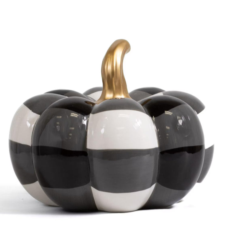 Black & White Pumpkin Decor