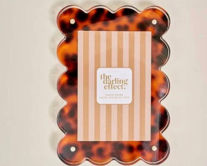 Rectangle Scalloped Acrylic Frame