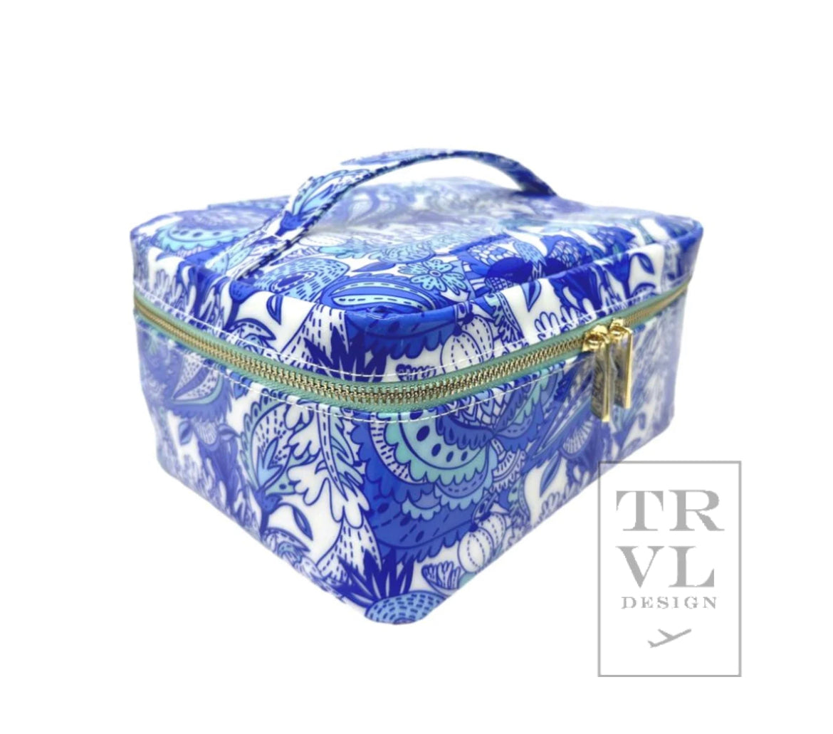 Luxe Gloss Top Handle Bag