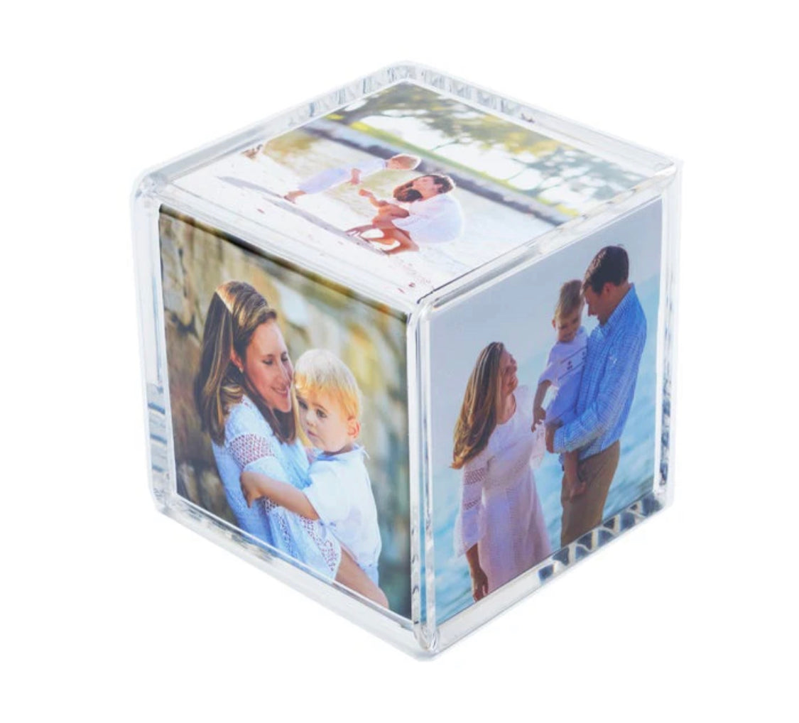 Retro Acrylic Cube