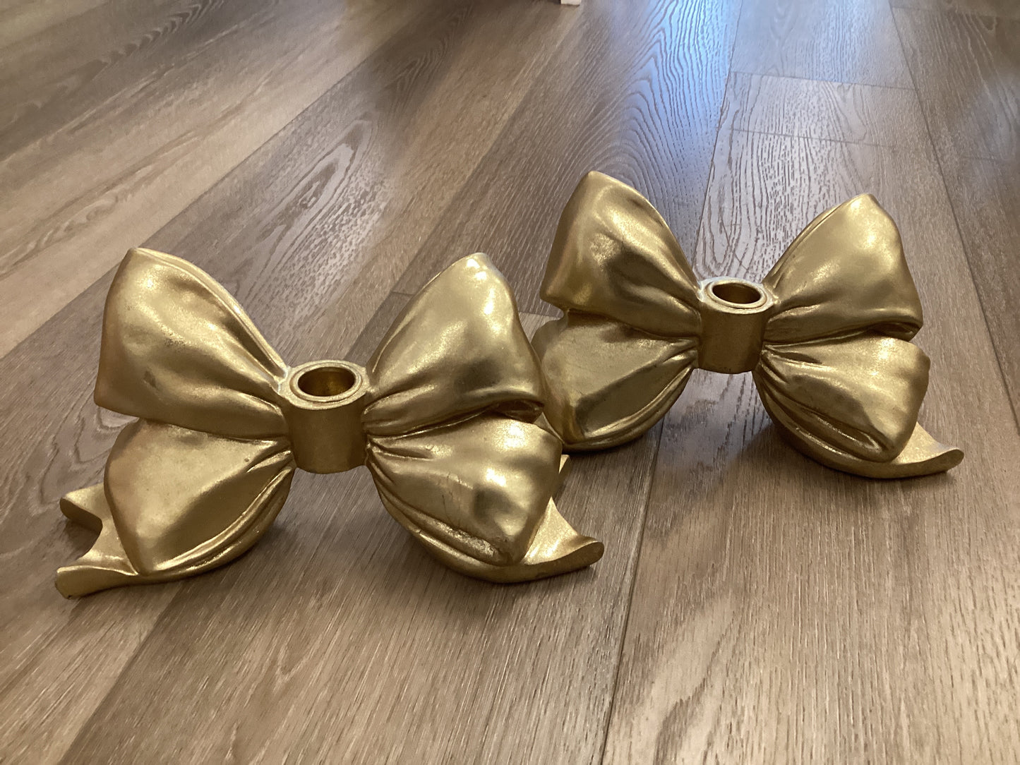 Large Bow Candle Holder