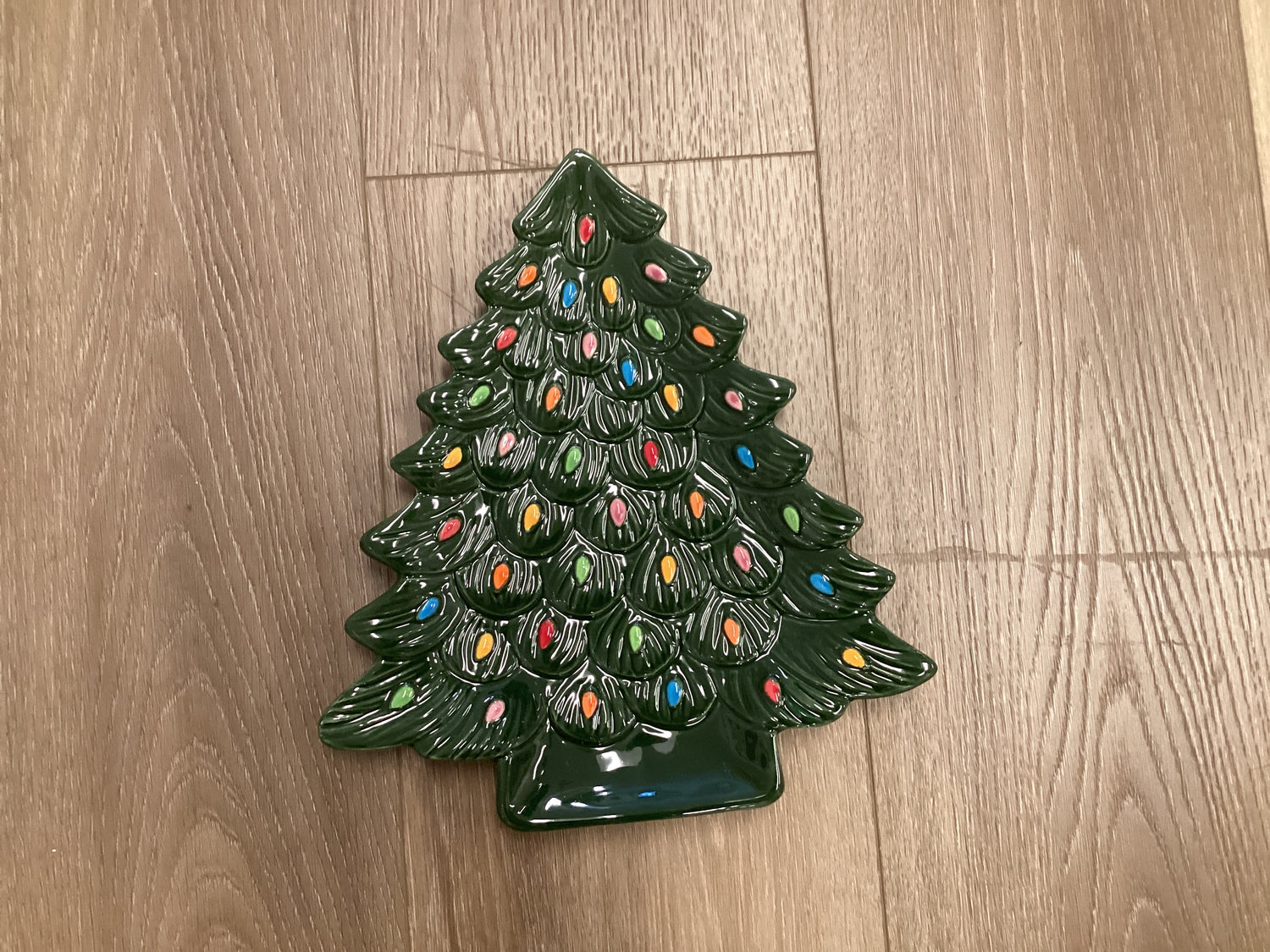 Decked Out Vintage Tree Serving Plate