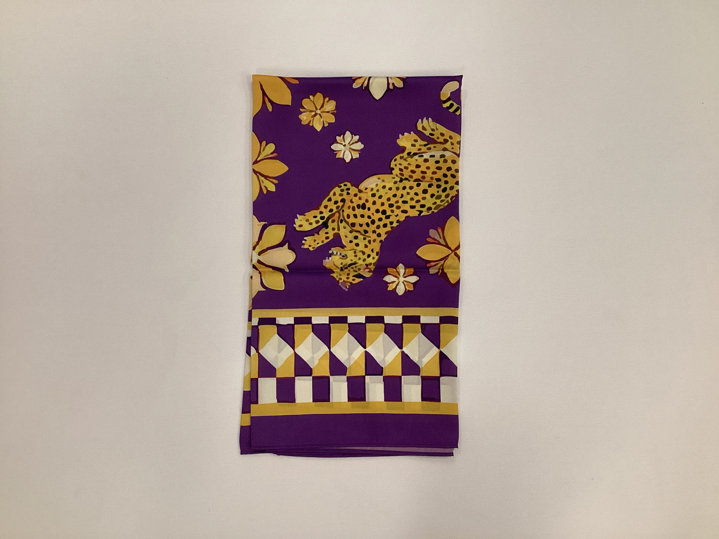 Hollis Scarf Medium