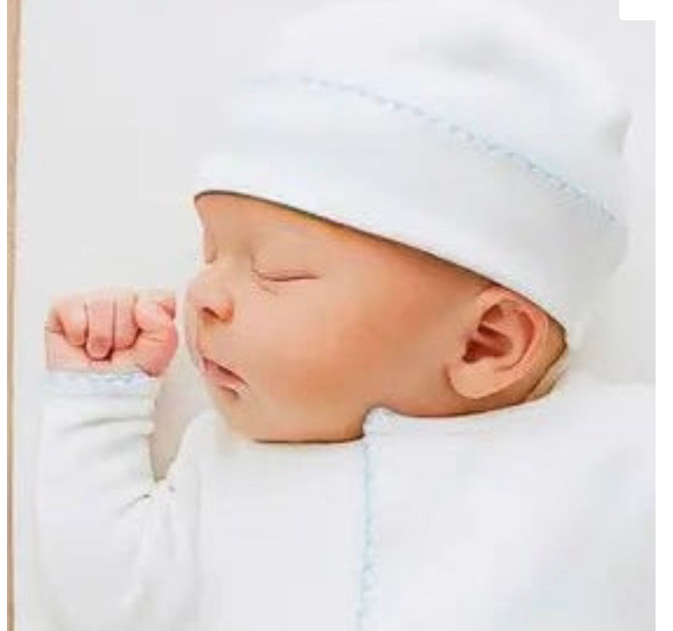 Essentials White Hat