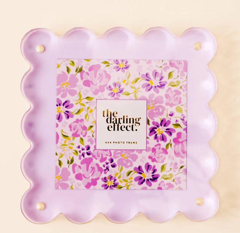 Square Scalloped Acrylic Frame