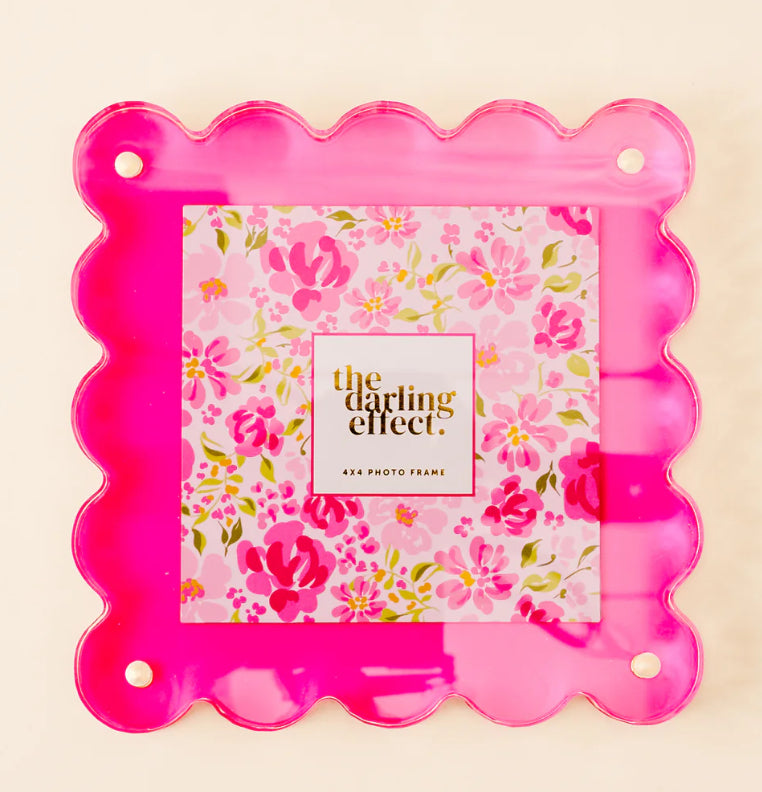 Square Scalloped Acrylic Frame
