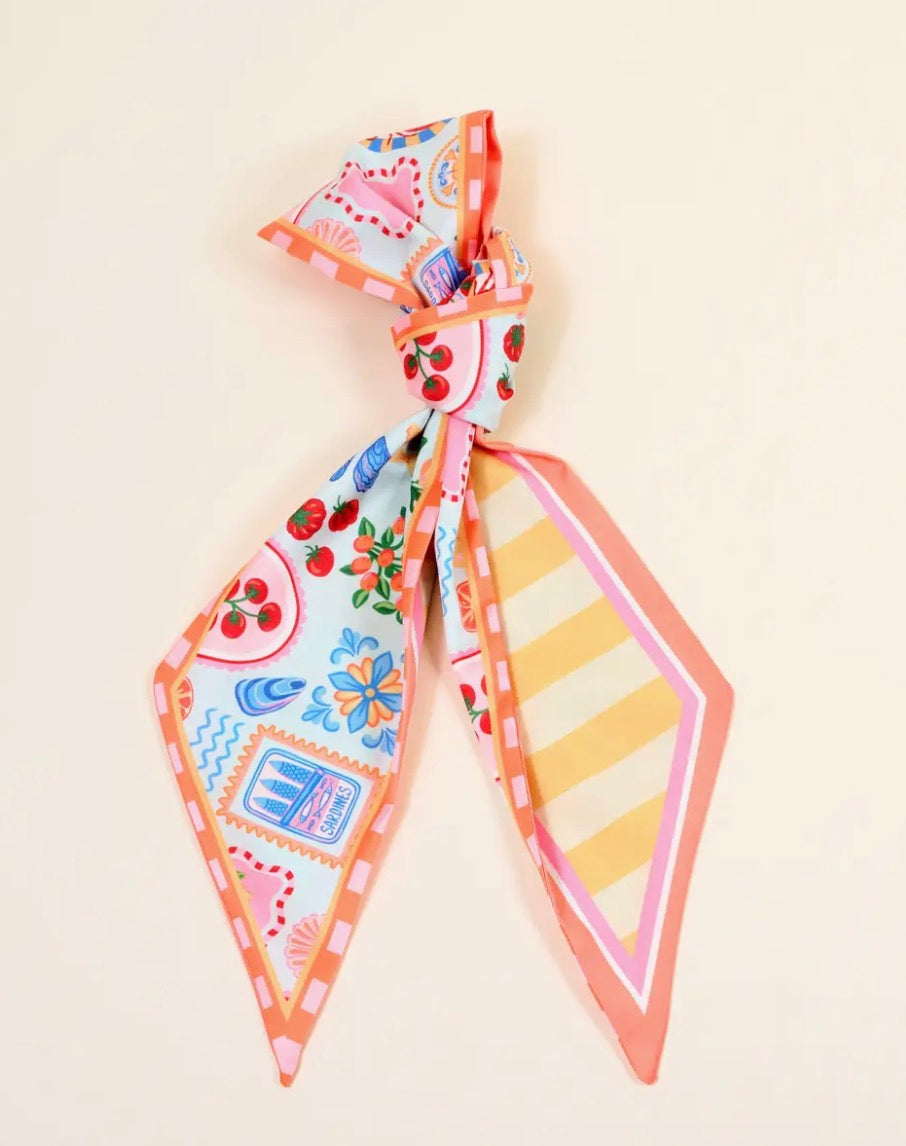 Twirl and Tie Scarf