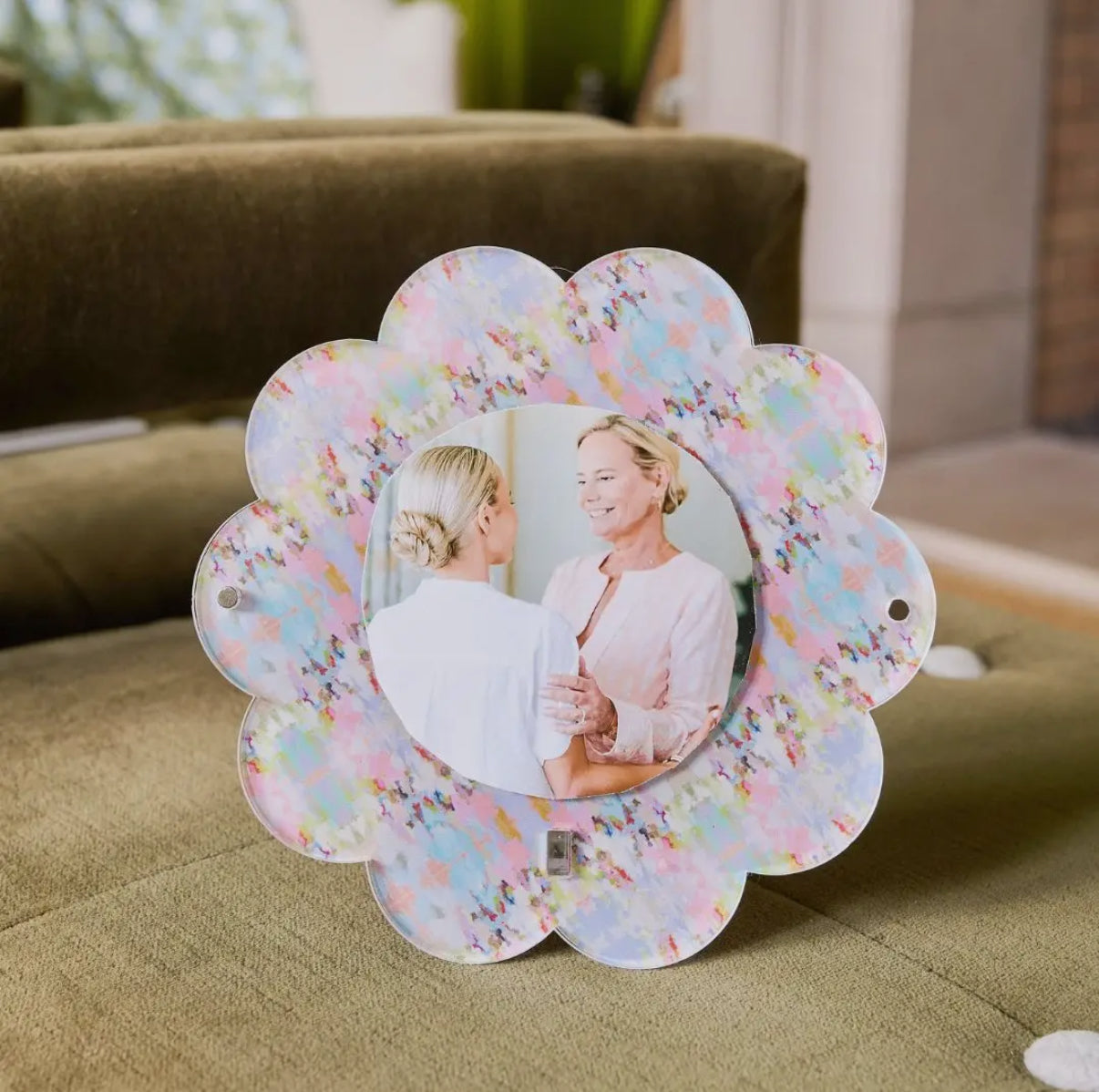 Laura Park Round Acrylic Picture Frame