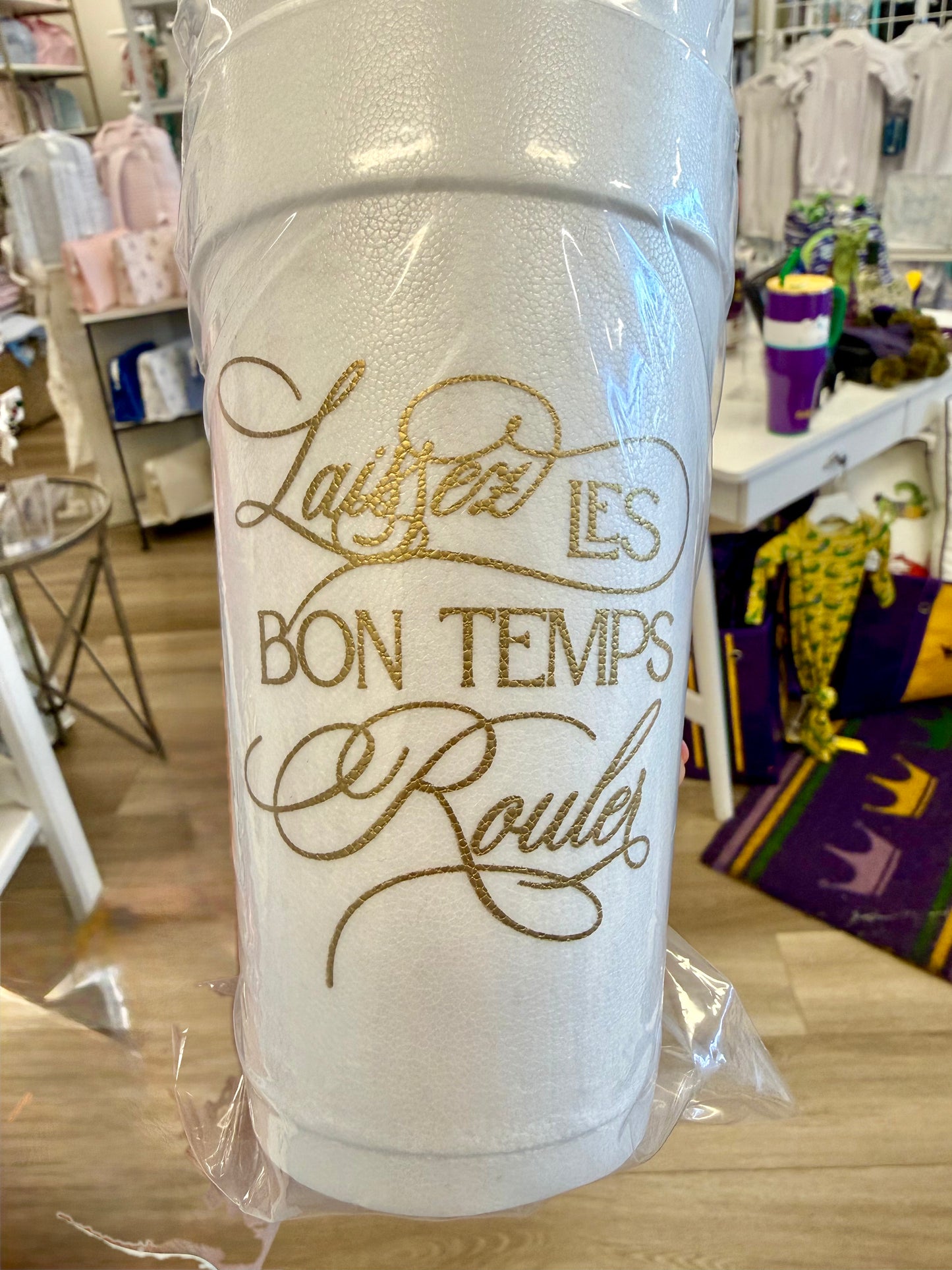 Mardi Gras Foam 20oz Cups