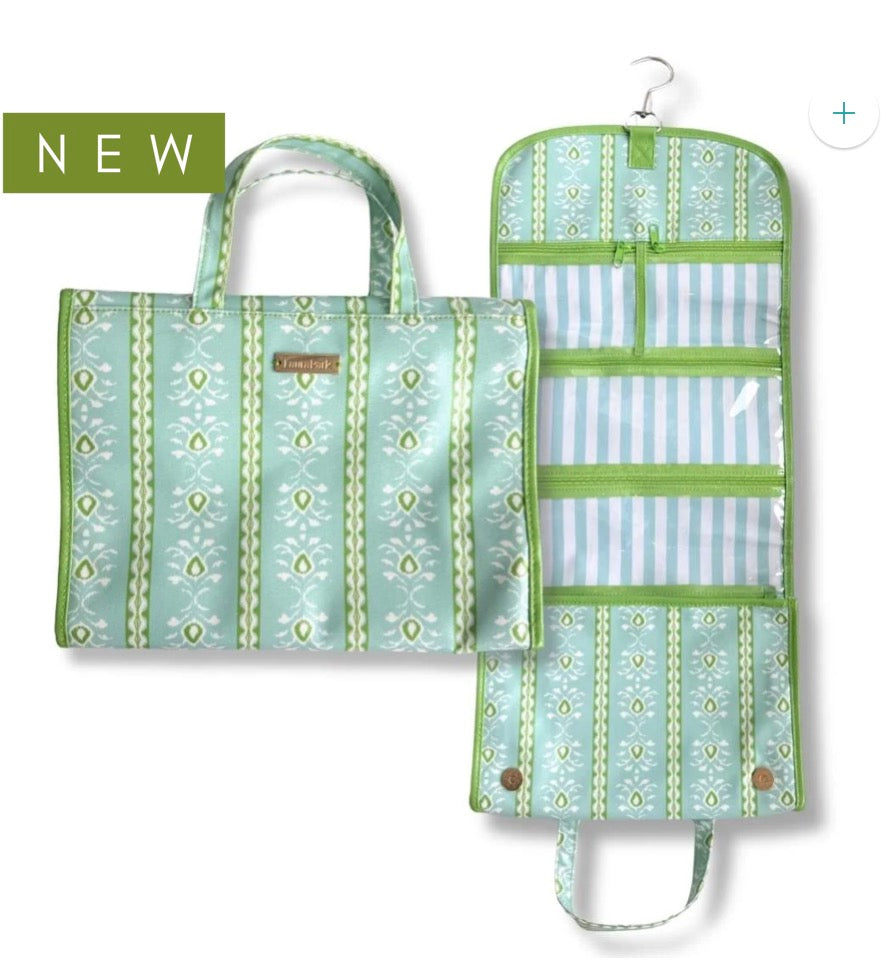 Hanging Travel Case