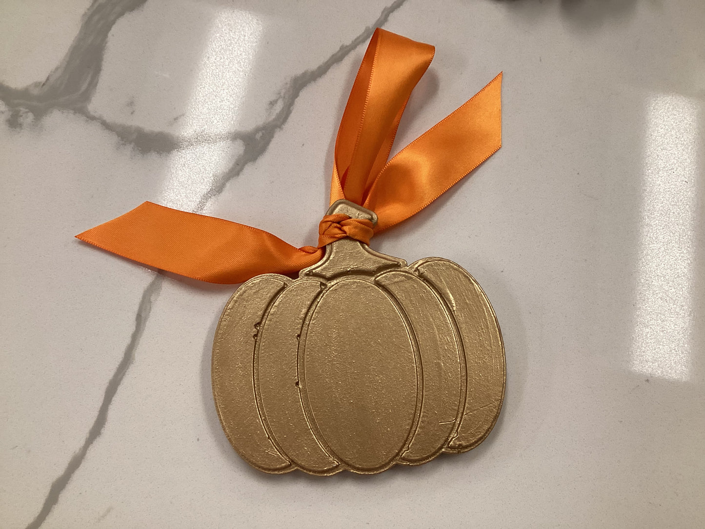 Wreath sash Ornaments