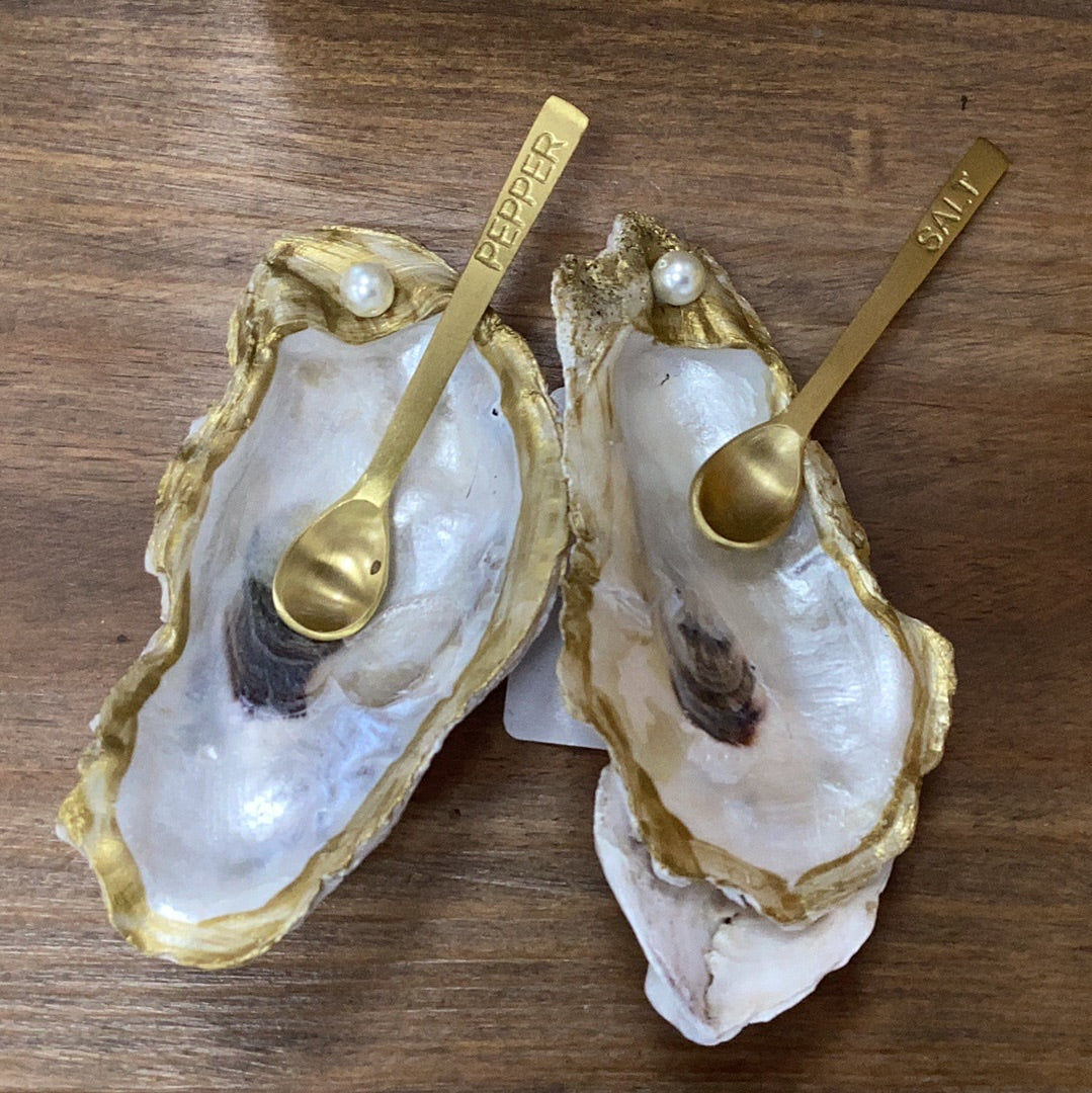 Salt and Pepper Oyster Sets